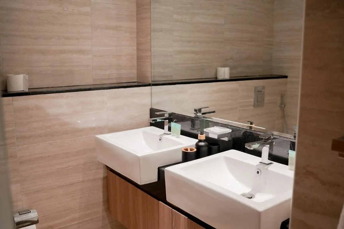 Luxe Missoni Suite With Panoramic Dubai Views